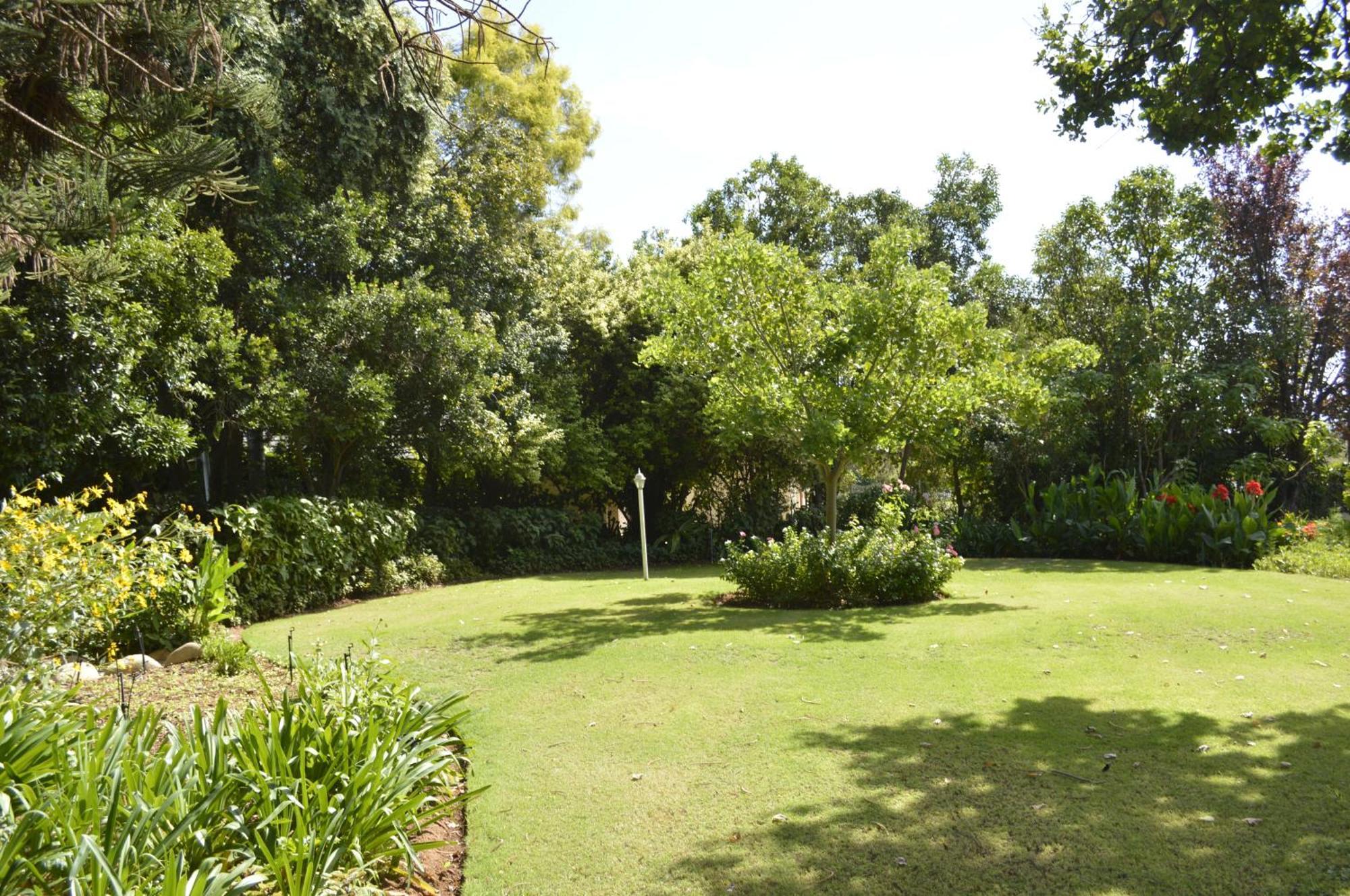 Adley House Bed & Breakfast Oudtshoorn Dış mekan fotoğraf