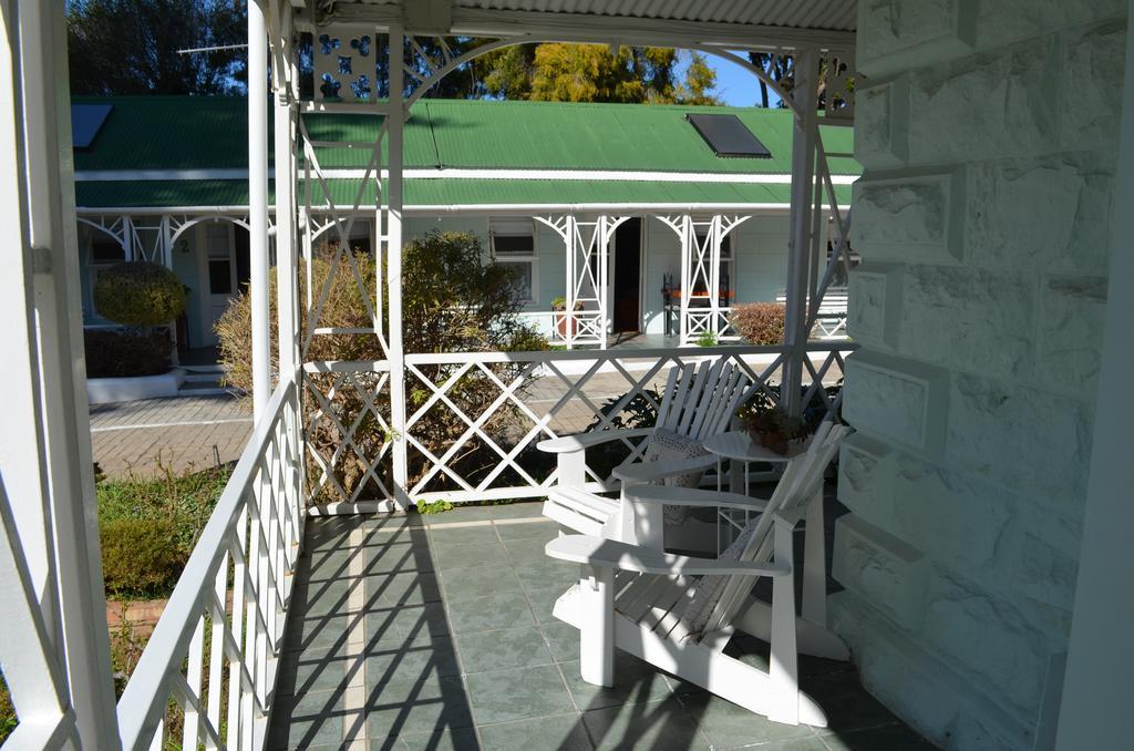 Adley House Bed & Breakfast Oudtshoorn Dış mekan fotoğraf